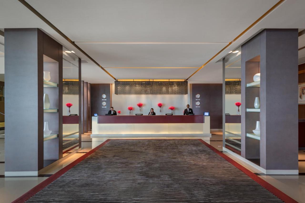 Park Rotana Abu Dhabi Hotel Exterior photo The lobby of the hotel