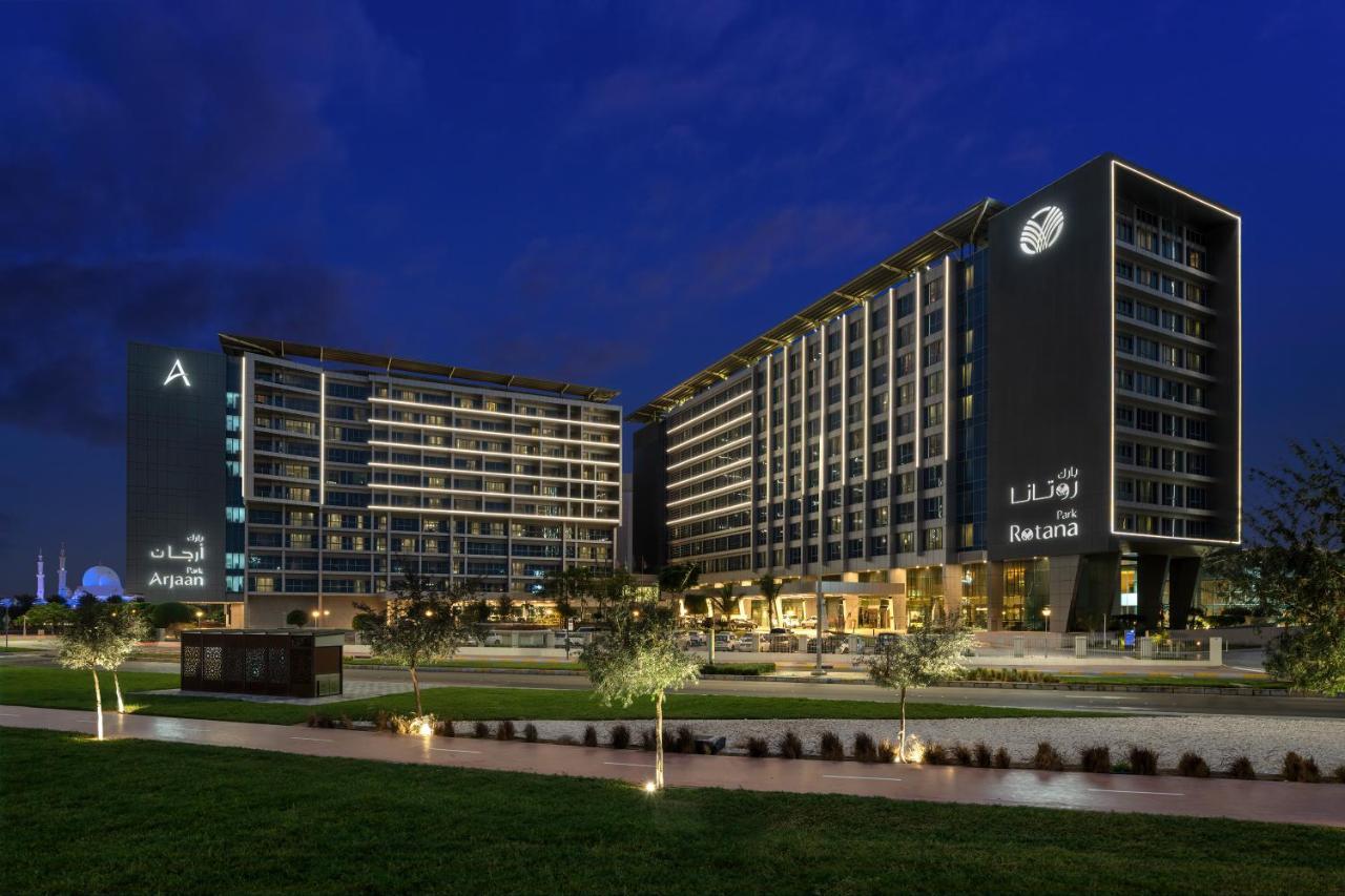 Park Rotana Abu Dhabi Hotel Exterior photo Rotana Al Rasheed